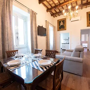 The Best Rent - Beautiful With Terrace Near Colosseo Apartamento Roma
