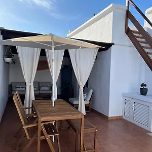 Casa Mar Azul. Сasa de vacaciones Tinajo
